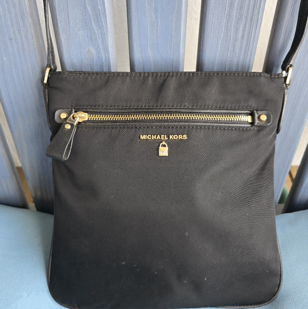 Michael Kors Kelsey Black Nylon Cross Body Great Condition 9.5" wide x 10" High